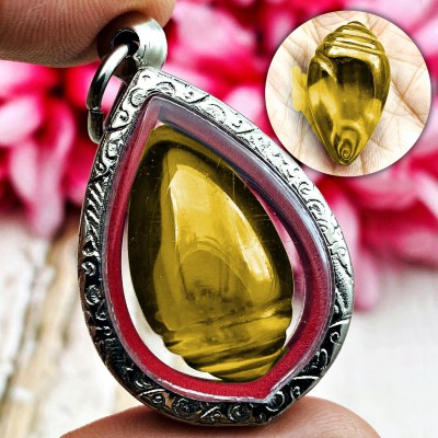 Leklai Naga Eye Cave Gambling Stone Shell Lucky Money Yellow Thai Amulet #18414