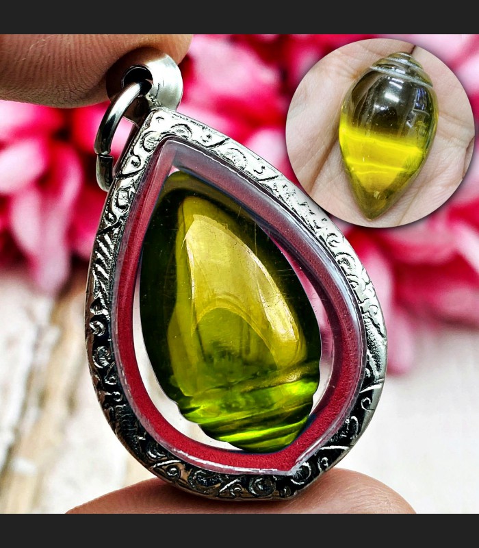 Leklai Naga Eye Cave Healing Stone Shell Olive Green Guardian Thai Amulet #18415