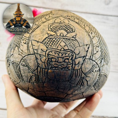 No Eye Coconut Shell Rahu Eat Moon Rich Win Money Watsrisatong Thai Amulet 18437