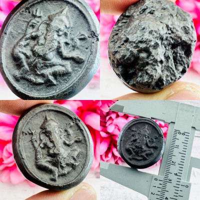 Leklai Rock Cave Wall Successful Stone Elephant Pikanet 4 Hand Thai Amulet 18601