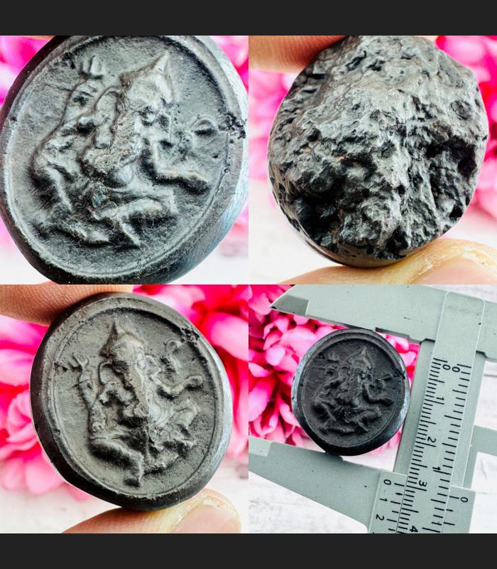 Leklai Rock Cave Wall Successful Stone Elephant Pikanet 4 Hand Thai Amulet 18601