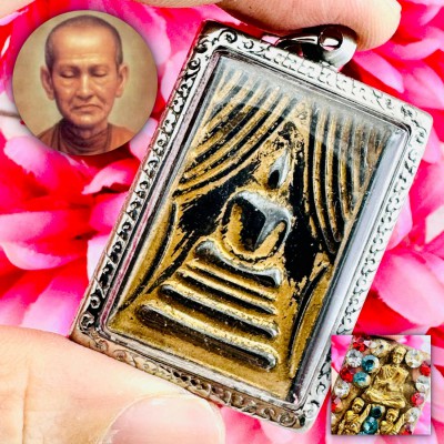 Leklai Magnetic Wekman Black Shiny Shield Somdej Toh WatRaKang Thai Amulet 18701